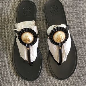 Size 8 Tory Burch sandal